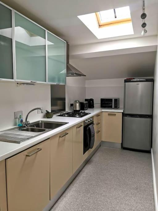 Stylish Apartment In The Centre Of Hebden Bridge. 외부 사진