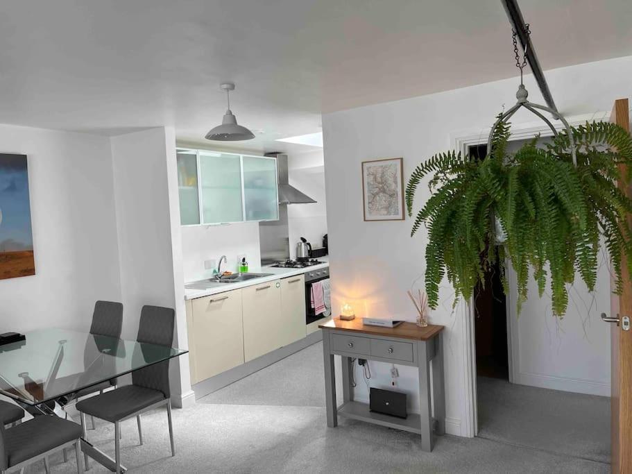 Stylish Apartment In The Centre Of Hebden Bridge. 외부 사진
